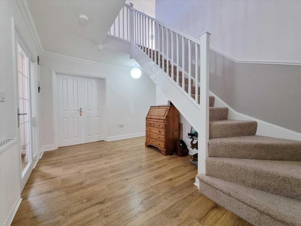 Entrance Hall: