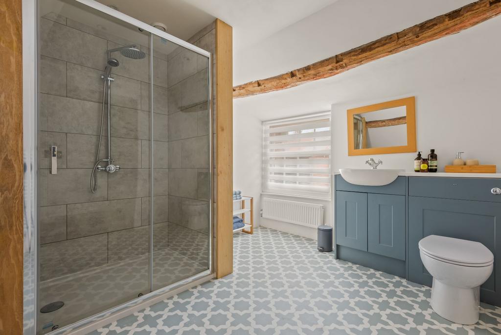 Ensuite
