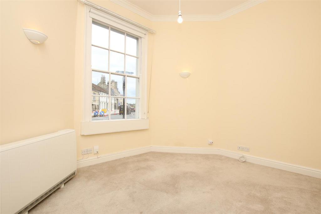 Living room.JPG