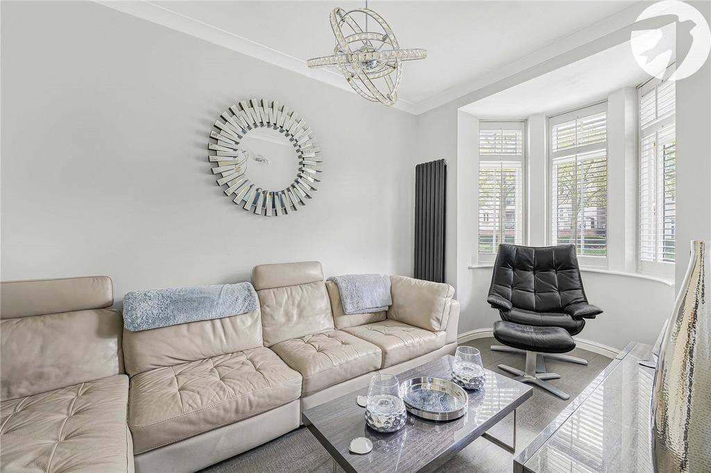 Reception 2/Bed 5