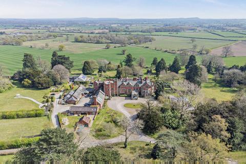 undefined, Petton, Burlton, Shrewsbury, Shropshire, SY4