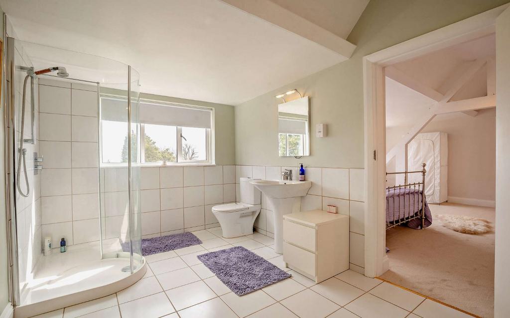 Bathroom Second Flr