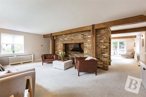 23 Talbrook, Brentwood, CM14 4PY