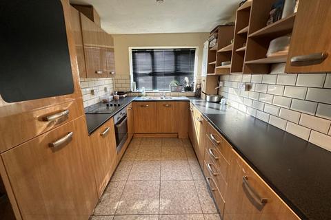 5 bedroom end of terrace house for sale, 6 Jackson Street, Oldbury, B68 8QG