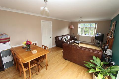 undefined, Llandyrnog, Denbigh LL16