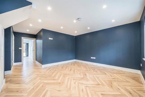 1 bedroom terraced house for sale, Malpas Road, London SE4