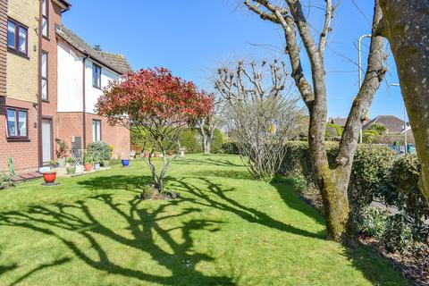 2 bedroom apartment for sale, Barton Court Avenue, Barton on Sea, New Milton, BH25