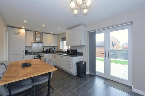 3 bedroom detached house for sale, The Wickets, Bomere Heath, Shrewsbury