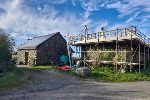 undefined, Pentrefelin, Amlwch, Anglesey, LL68