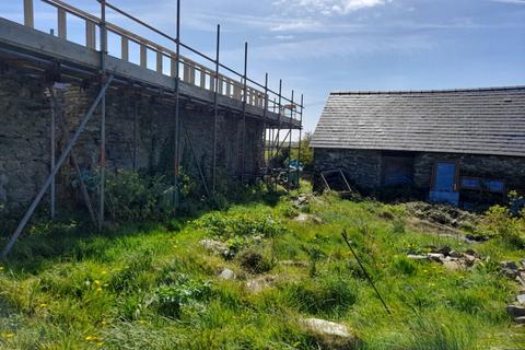 undefined, Pentrefelin, Amlwch, Anglesey, LL68