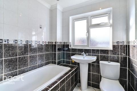 124 Broadway, Silver End, Witham, CM8 3XW