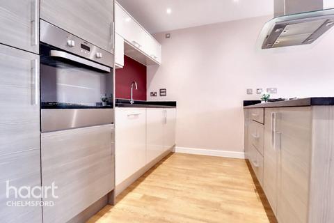 2 bedroom flat to rent, Dunn Side, Chelmsford