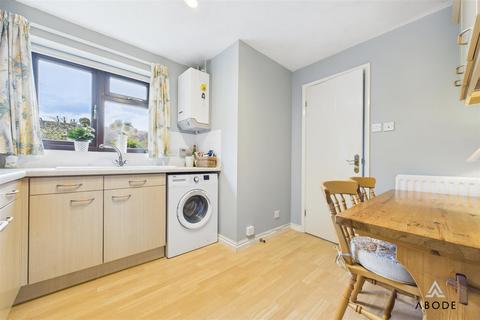 1 Verney Close, Bramshall, Uttoxeter, ST14 5NJ