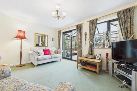 1 Verney Close, Bramshall, Uttoxeter, ST14 5NJ