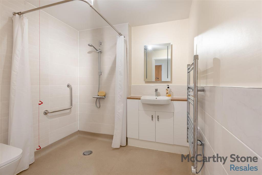 8642416-interior18.jpg
