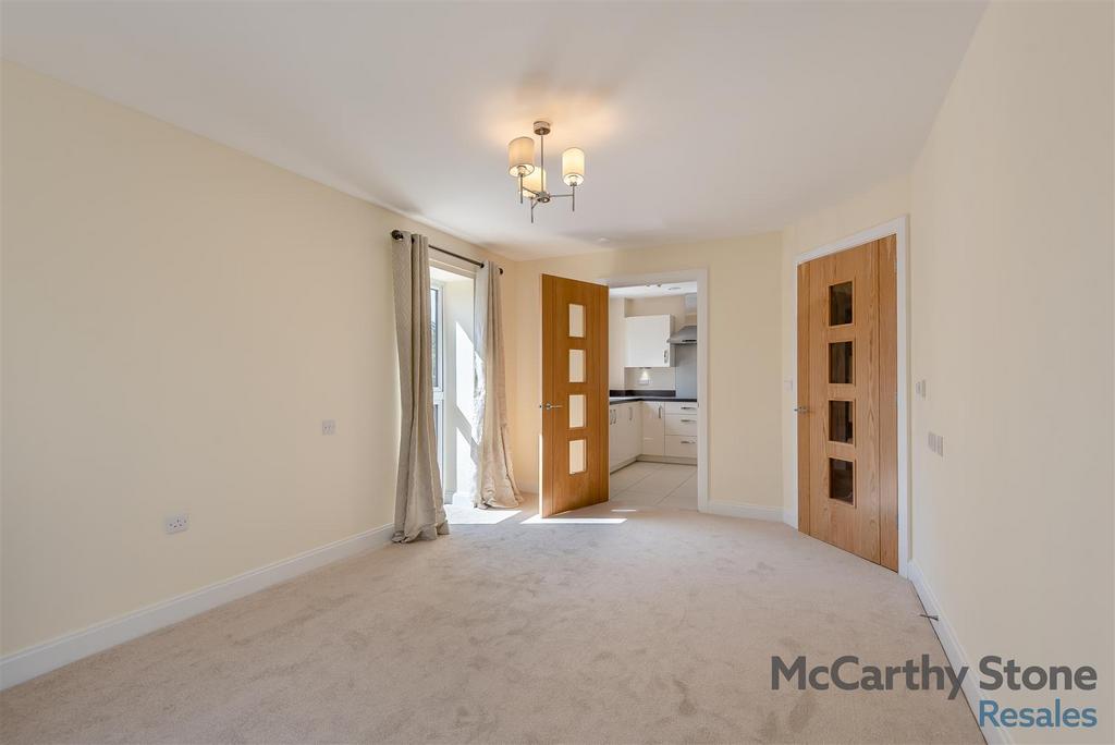 8642416-interior13.jpg
