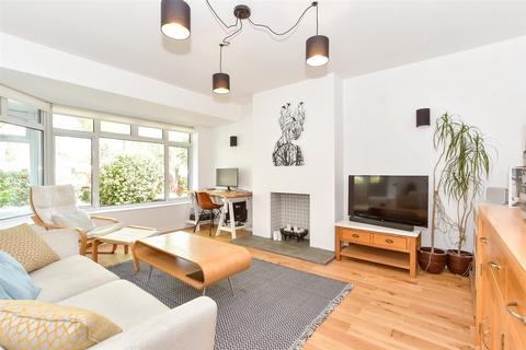 2 bedroom semi-detached bungalow for sale, Selangor Avenue, Emsworth, Hampshire