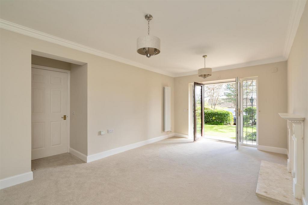 12 Cavendish Court 10.jpg