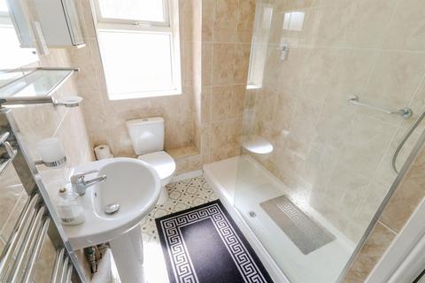 27 Cooks Way, Hatfield, AL10 8XT