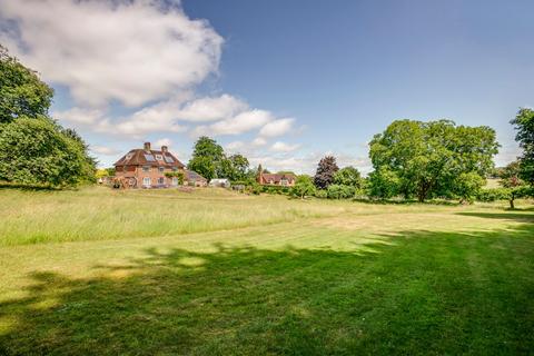 8 bedroom detached house for sale, Ellesborough Road, Aylesbury HP22