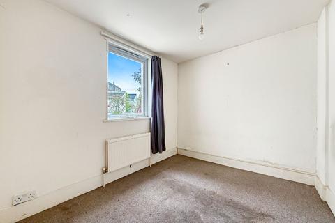 72 Arnold Street, Brighton, BN2 9XT