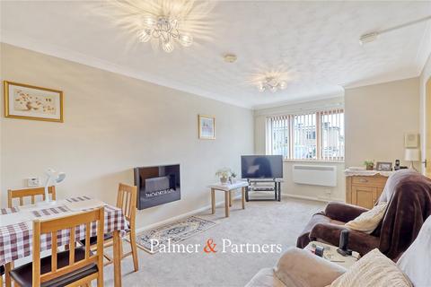 1 bedroom bungalow for sale, Gladstone Court, Chelmsford CM2