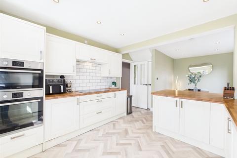 29 Athelstan Road, Worcester, WR5 2BW