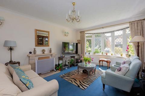 4 bedroom detached house for sale, Oaken Grove, Maidenhead SL6