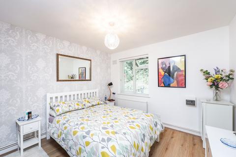 1 bedroom apartment for sale, Ranston Close, Denham, Bucks