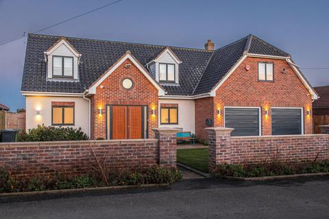 undefined, Winterton-on-Sea