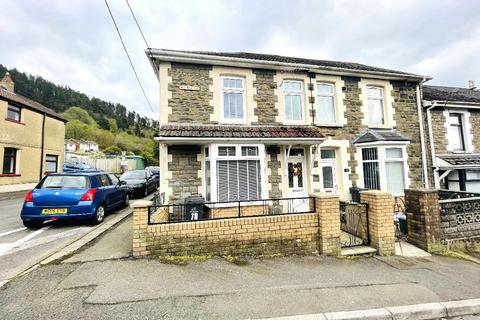 3 bedroom terraced house for sale, Newall Street, Abertillery. NP131EJ