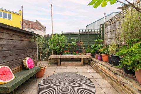 6 Hardy Road, Bristol, BS3 2SN