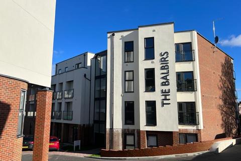 2 bedroom flat to rent, The Balbirs, Portswood Road, SO17 2BN