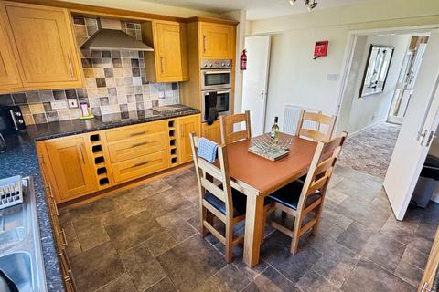 5 bedroom detached house for sale, Bodedern, Bodedern, LL65