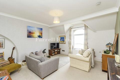 1 bedroom flat for sale, Sandylands Promenade, Morecambe LA3