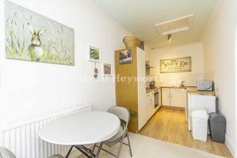 1 bedroom flat for sale, Sandylands Promenade, Morecambe LA3