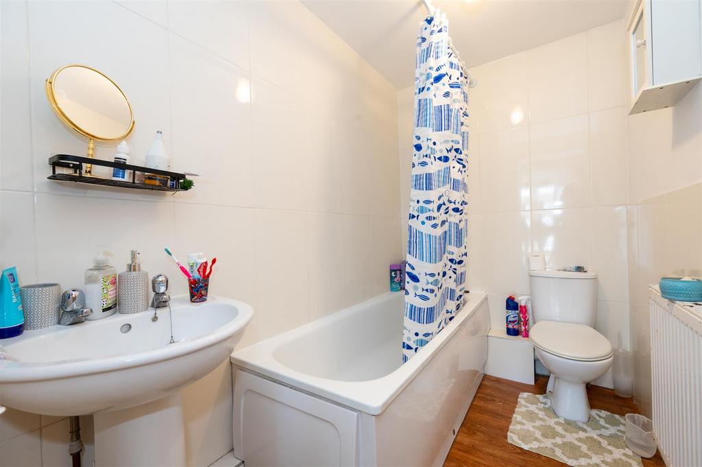 Flat 1b 3 Creek Road 24 1.jpg