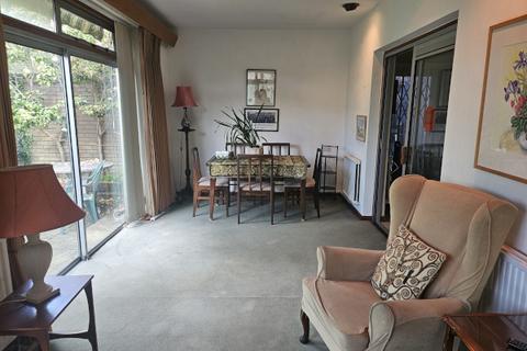 4 bedroom detached house for sale, Woodcroft Avenue, Mill Hill, NW7