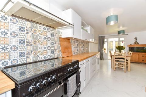 4 bedroom detached house for sale, Trenches Road, Crowborough, East Sussex
