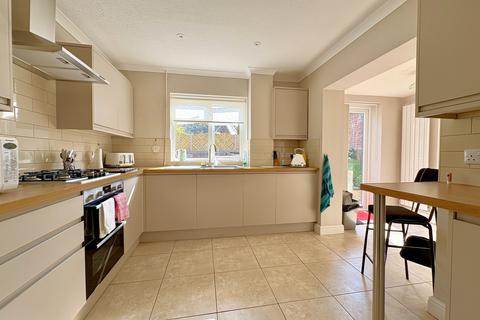 6 Traherne Place, Hereford, HR1 1QU