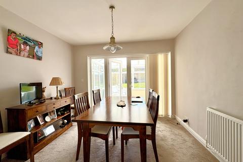 6 Traherne Place, Hereford, HR1 1QU