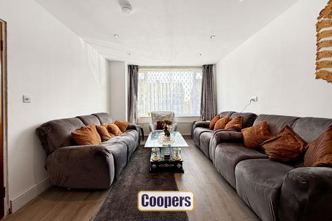 152 Armscott Road, Coventry, CV2 3AP