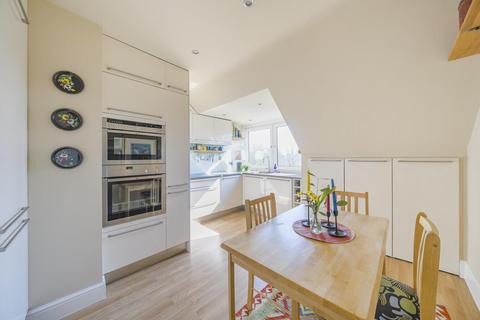3 bedroom flat for sale, Broadhurst Gardens, South Hampstead, London, NW6