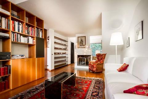 4 bedroom villa, Via Palazzetto