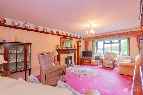 4 bedroom detached house for sale, Boulton Close, Burntwood, WS7