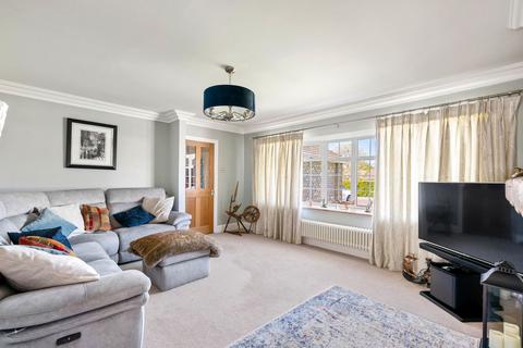 3 bedroom detached bungalow for sale, Courtfield Close, Sudbrooke, LN2