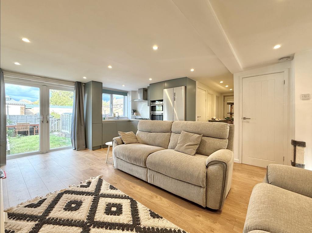 Living/Dining Room