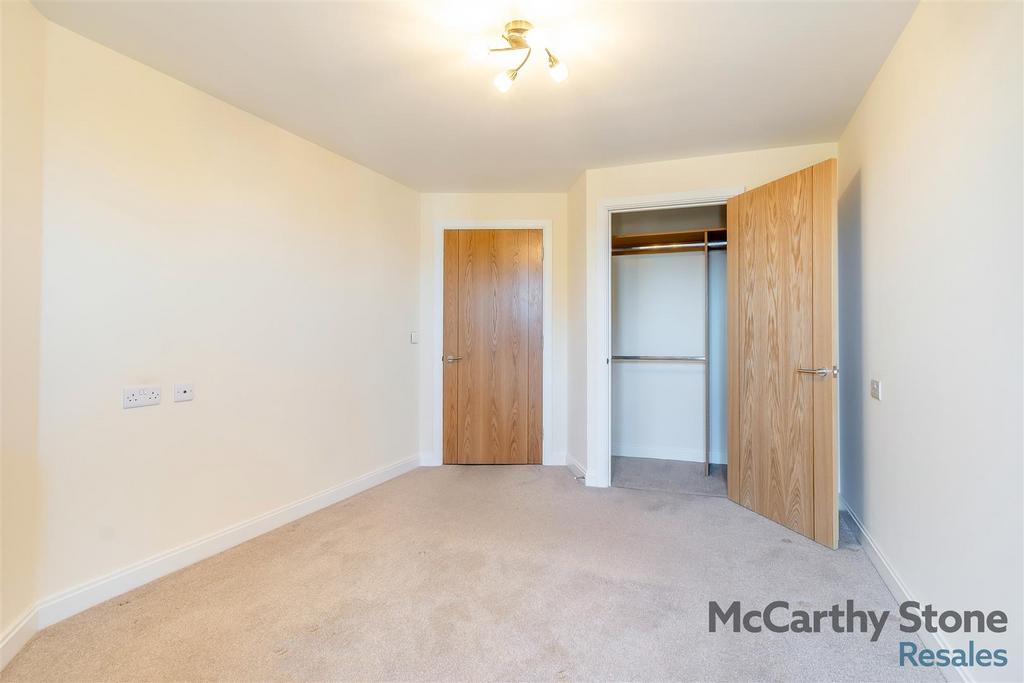 8642025-interior15.jpg