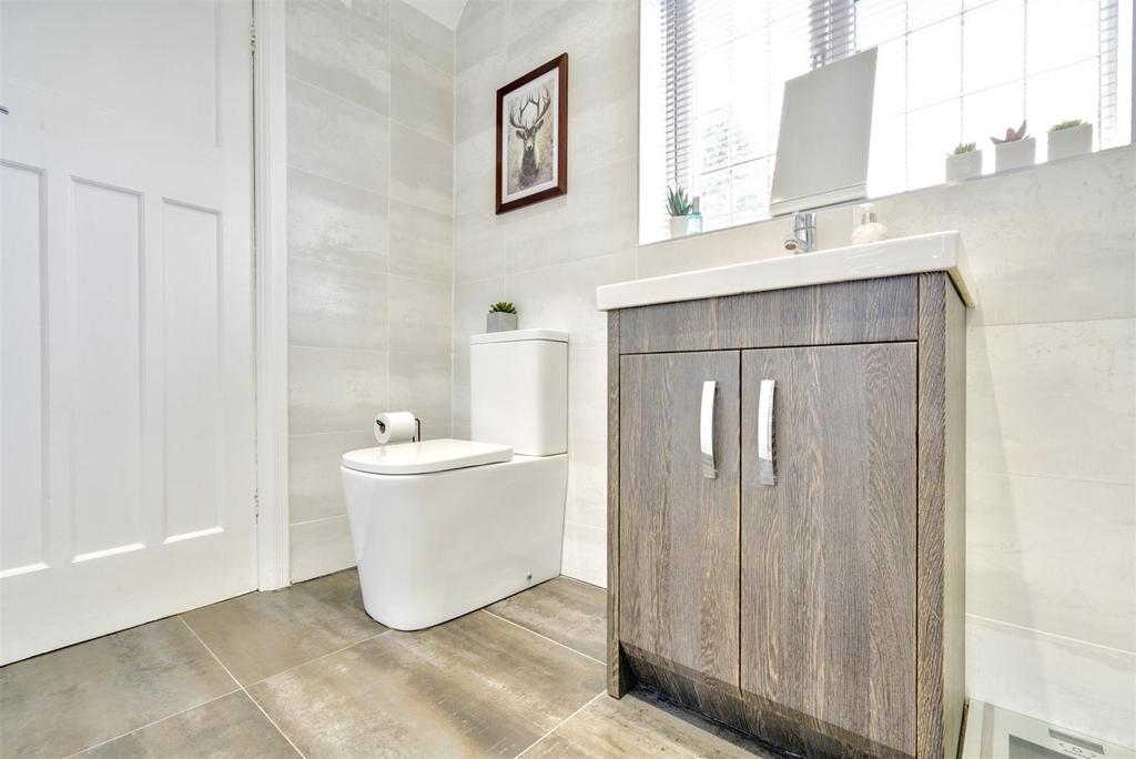 Shower Room 1 2.jpeg