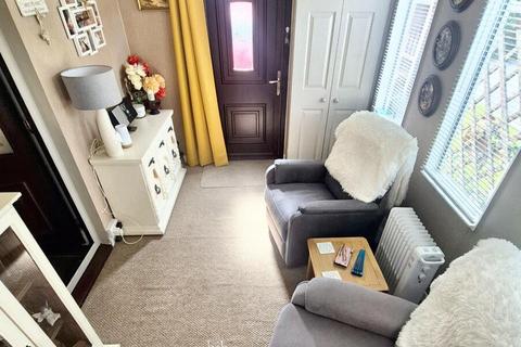 3 bedroom semi-detached house for sale, Walton Heath, Walsall